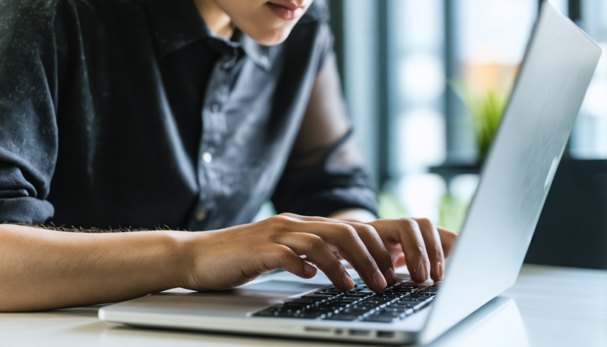 découvrez les étapes essentielles pour réaliser un virement bancaire important en toute sécurité, accompagné de conseils pratiques pour éviter les erreurs et garantir le bon déroulement de votre transaction.